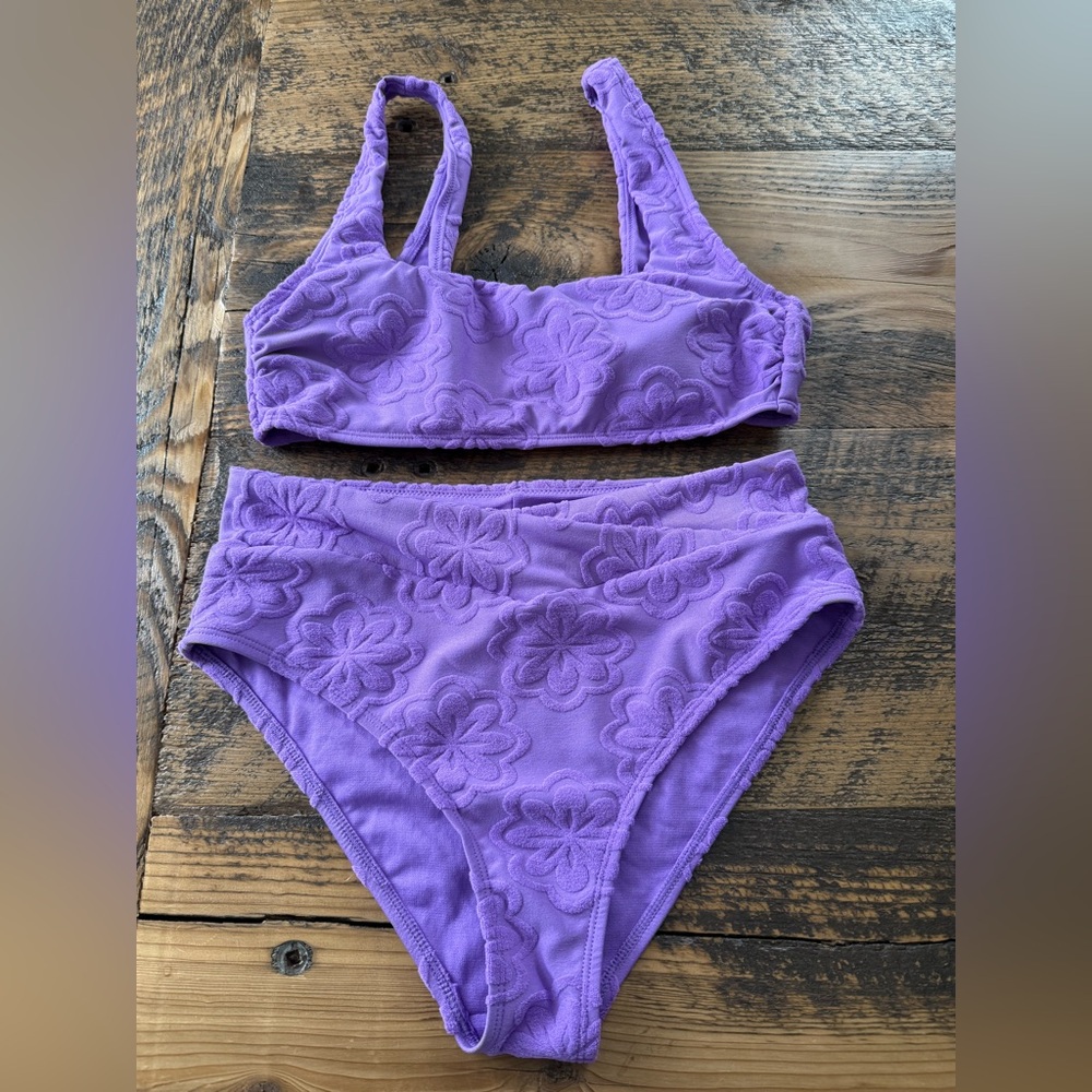 Andie size medium Purple Floral Bikini Set